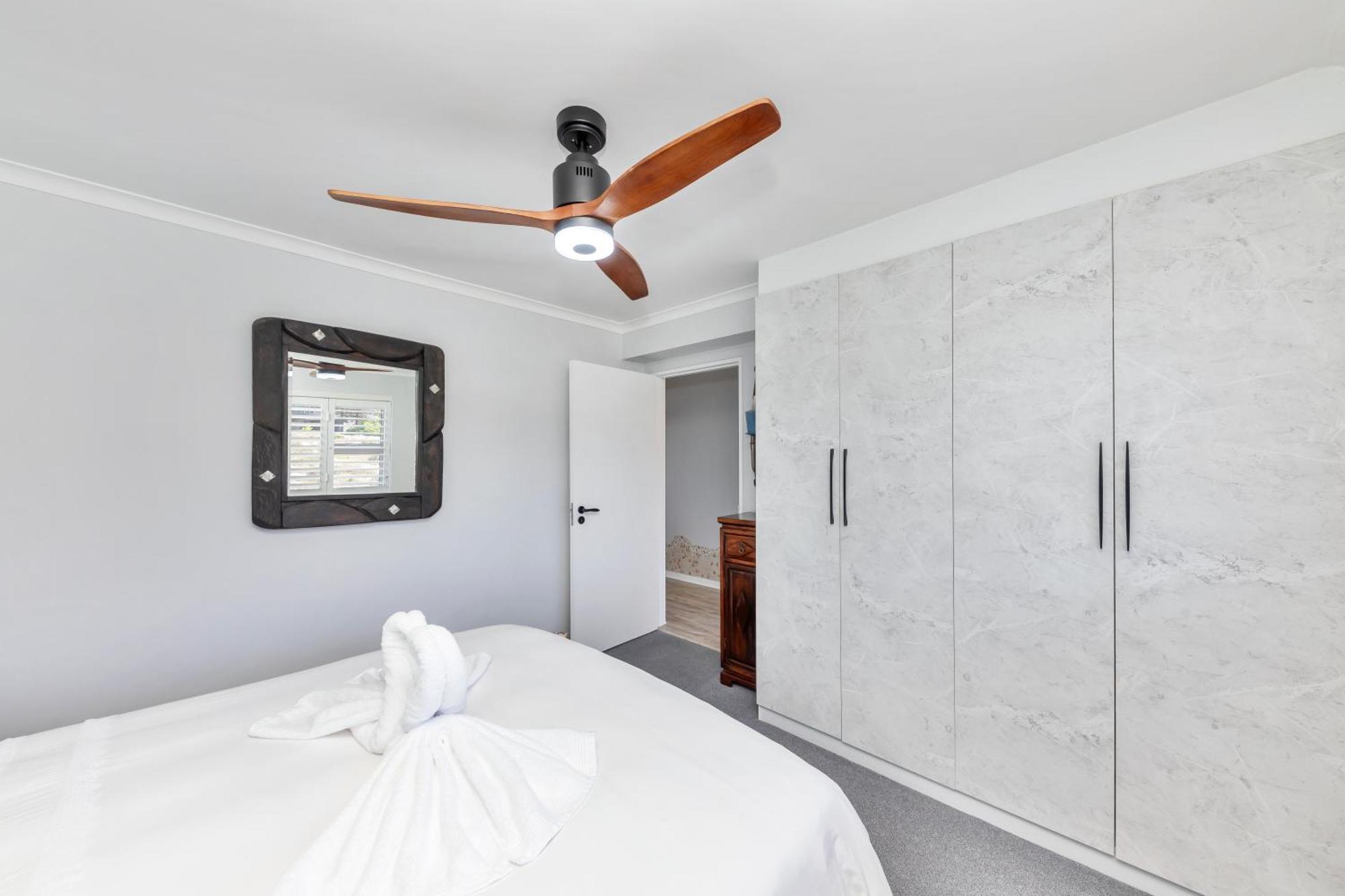 Sea Breeze Apartment เคปทาวน์ ภายนอก รูปภาพ